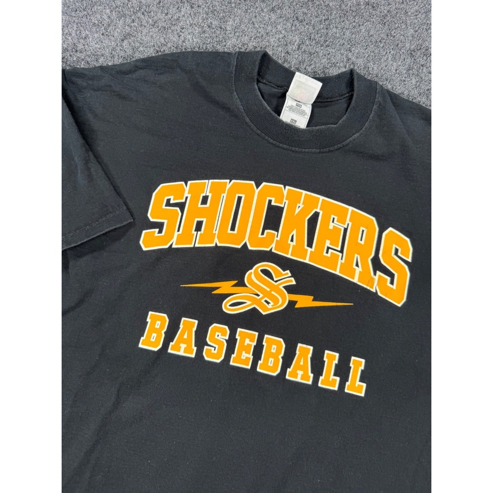 VTG Wichita State Shockers Baseball T Shirt Mens XXL Black Fruit of the Loom